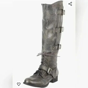 Steve Madden Torri Tall Combat Leather Distressed boots. Size 8.5